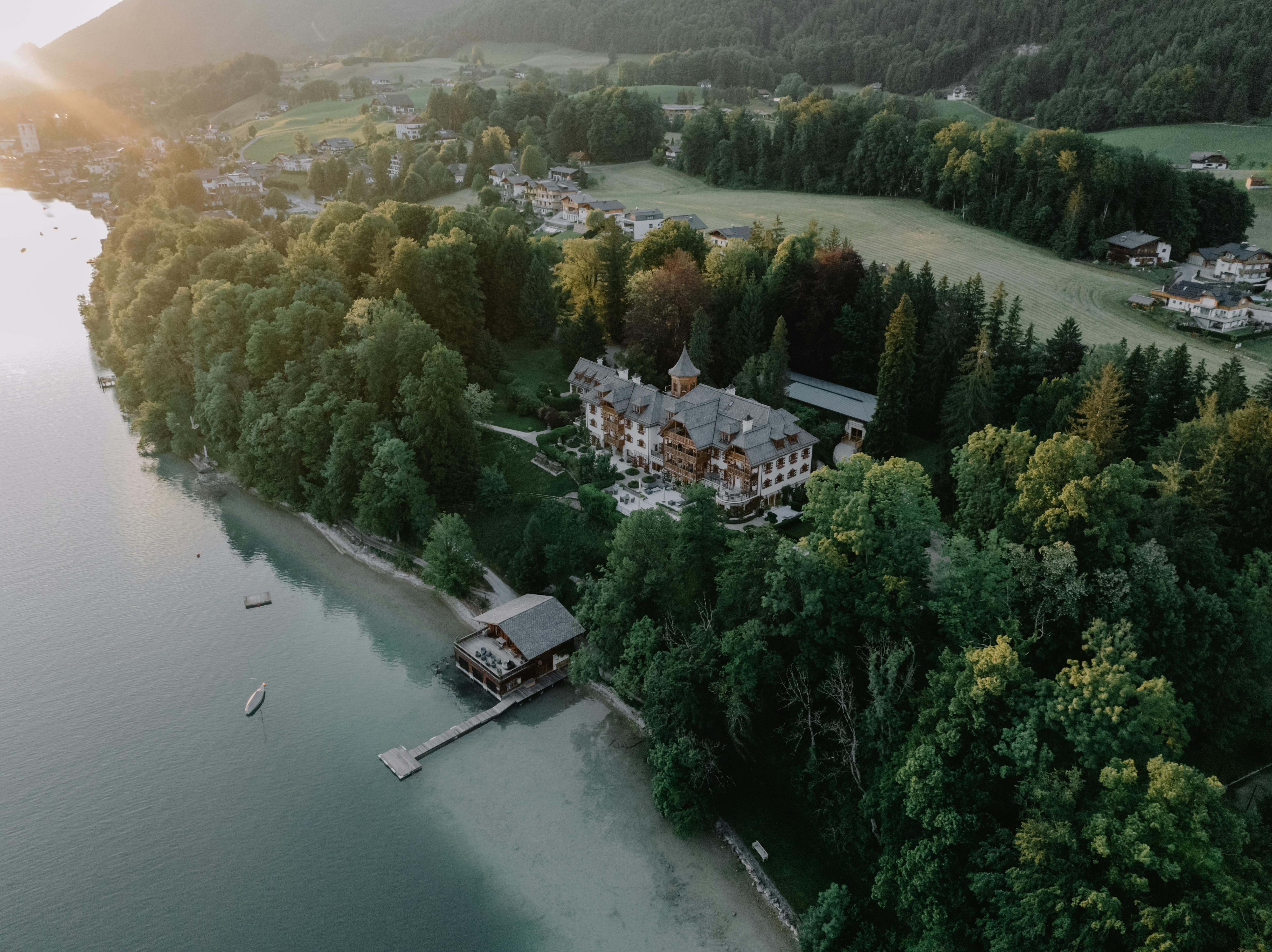 Newly Renovated Boutique Hotel Vier Jahreszeiten In The Heart Of Salzburg
