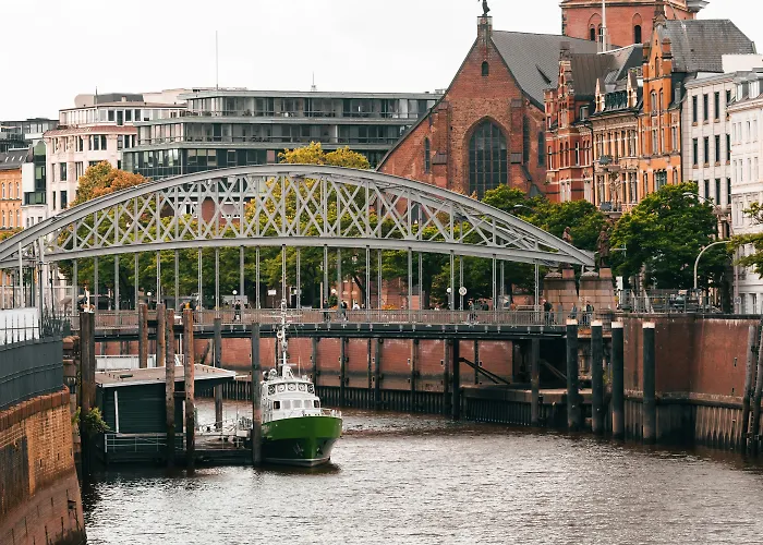 Holiday Inn - The Niu, Fusion Hamburg St. Georg By Ihg