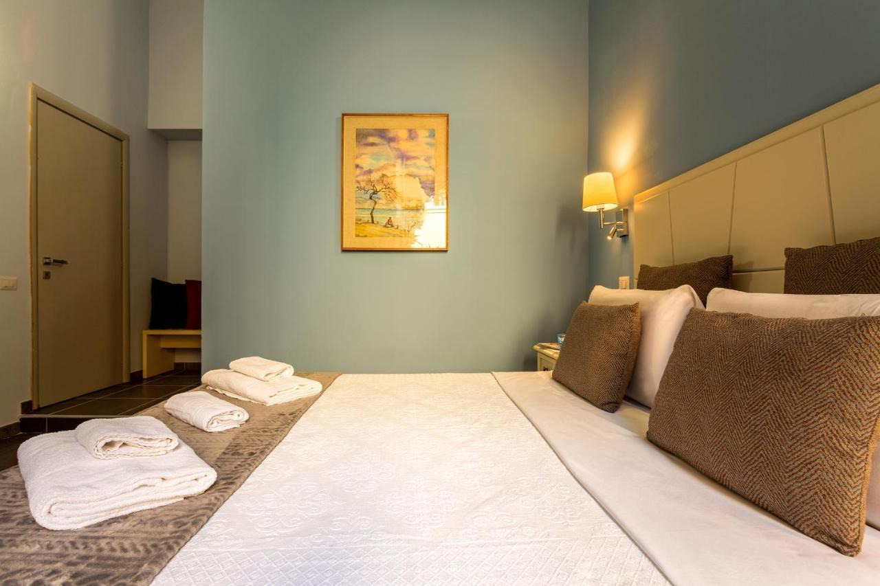 Double Room Private Bathroom