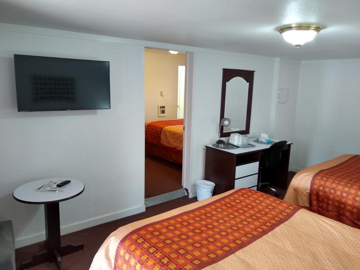 Two-Bedroom Suite
