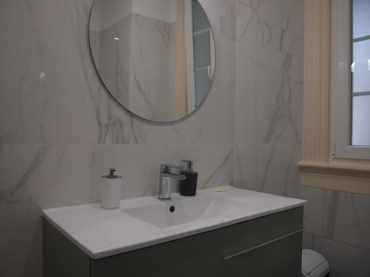 Standard Double Room with Shared Bathroom