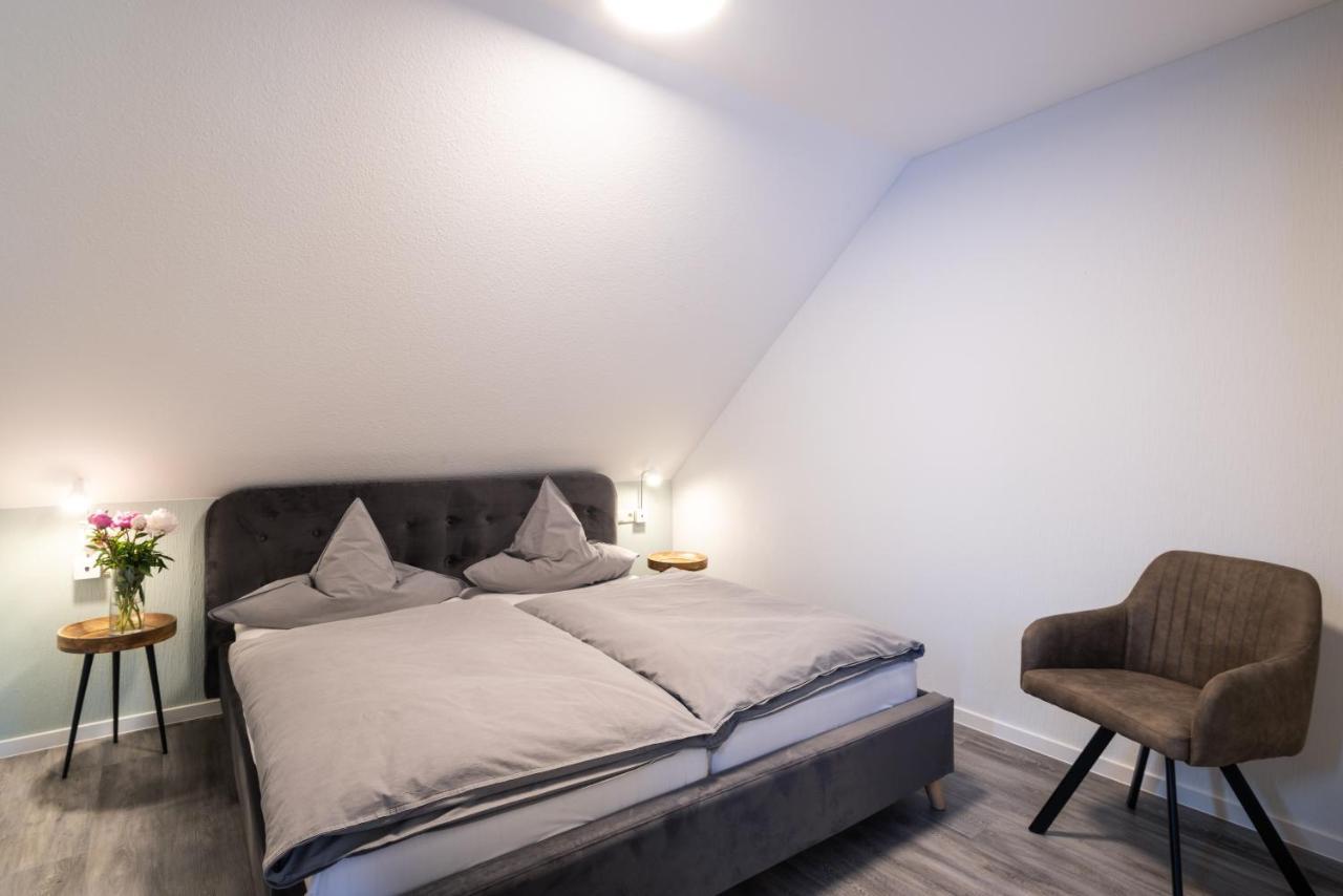 Two-Bedroom Apartment,1051043260:JPEG