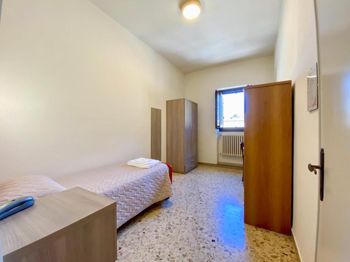 Habitación Individual con baño privado