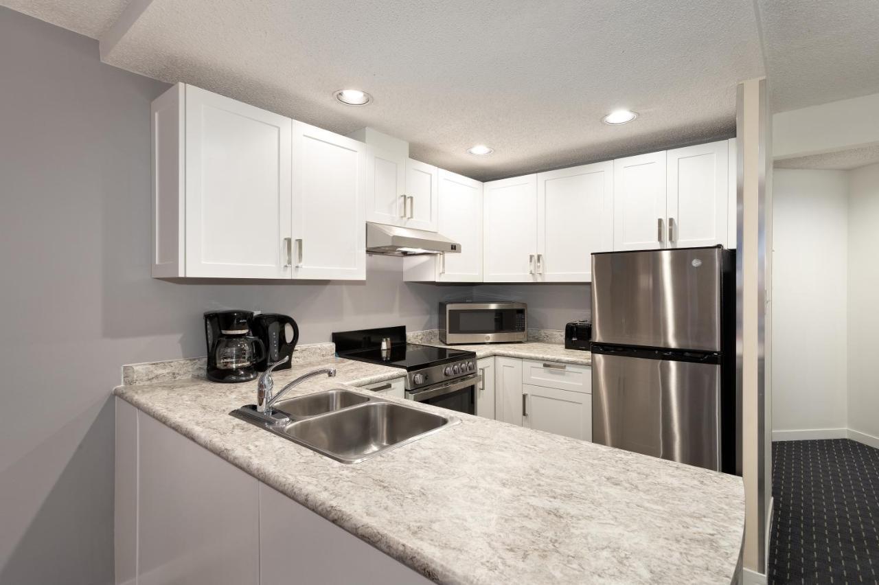 Condo, 2 Bedrooms (Unit 402)