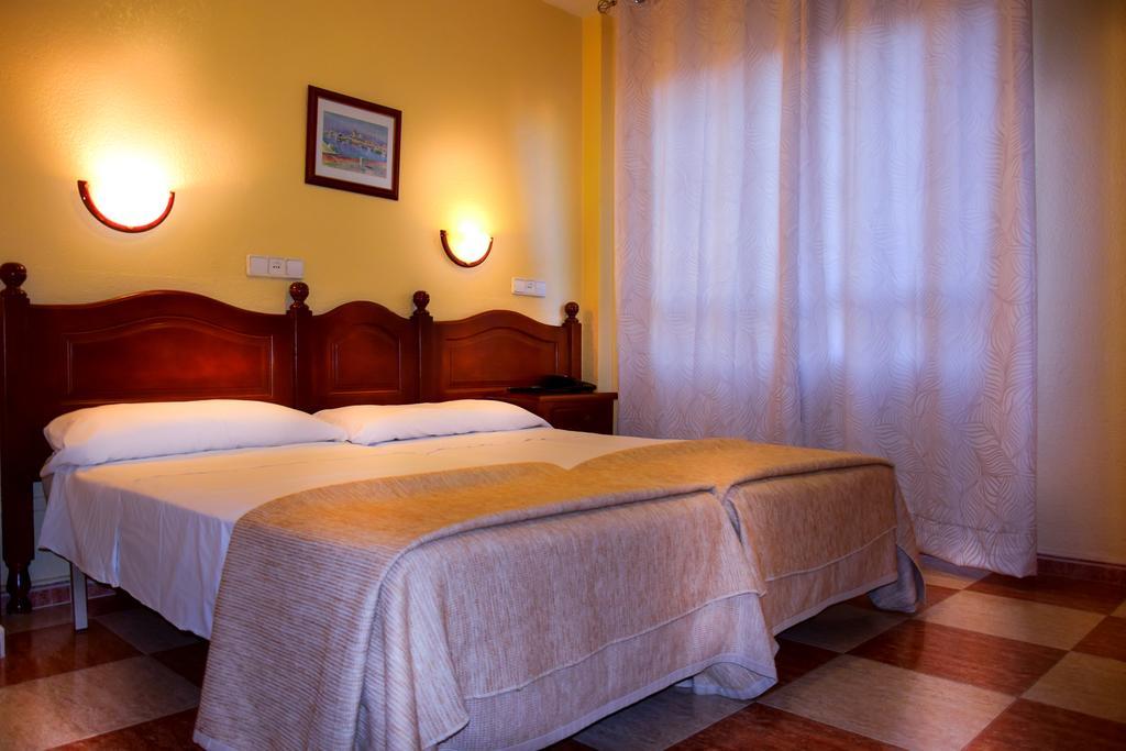 Double or Twin Room,109778349:JPEG