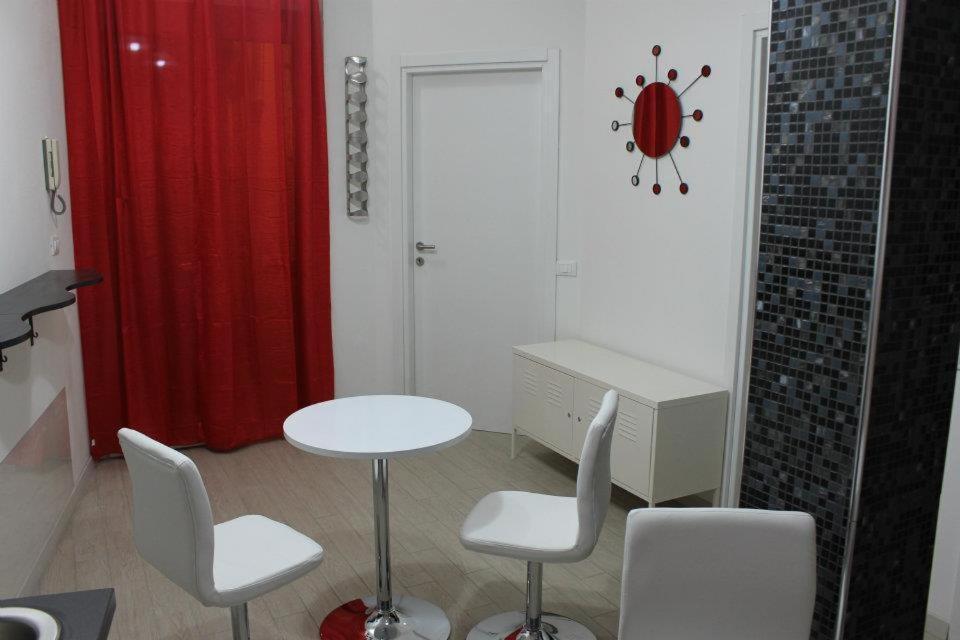 Dreibettzimmer mit Gemeinschaftsbad