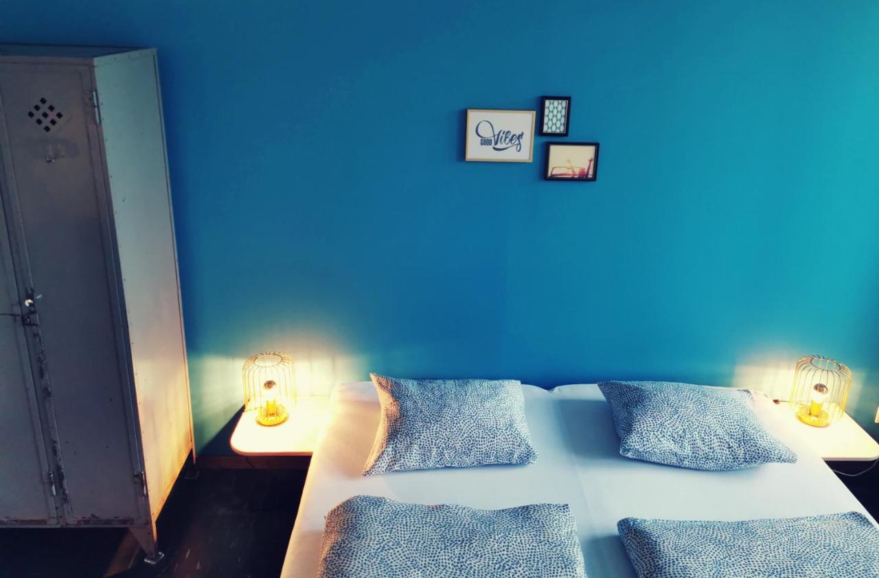 Budget Tweepersoonskamer met 1 of 2 Bedden en een Gedeelde Badkamer