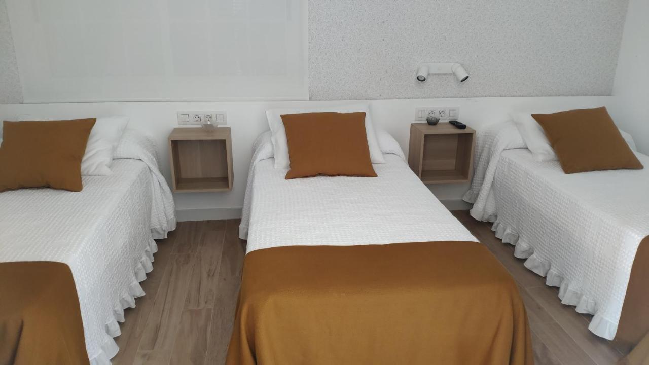 Superior Triple Room Private Bathroom