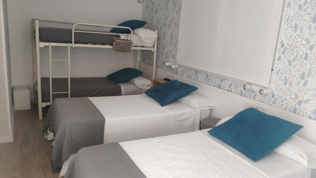 Superior Quadruple Room Private Bathroom