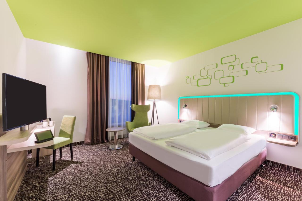 Standard Zimmer mit Kingsize-Bett