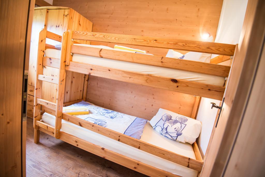 Familiensuite mit Balkon