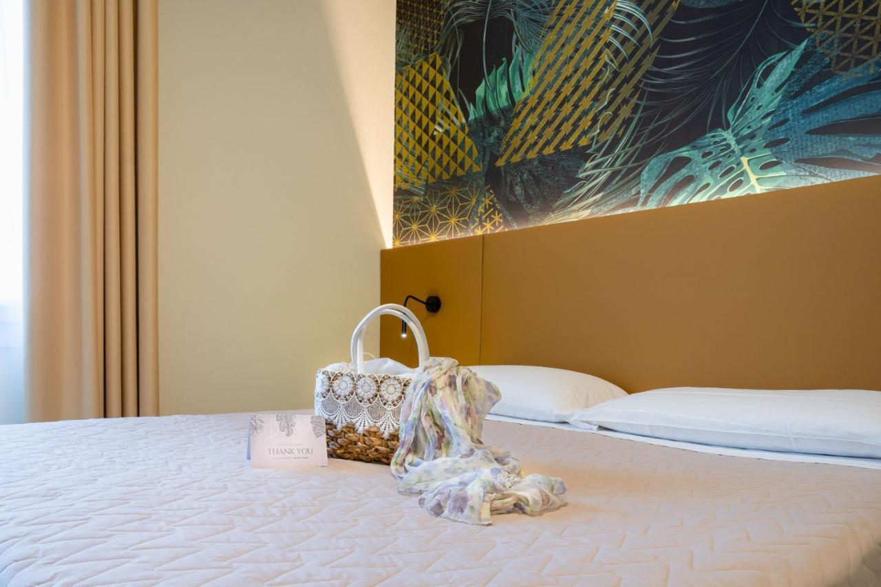 Small Single Room,1187894059:JPEG