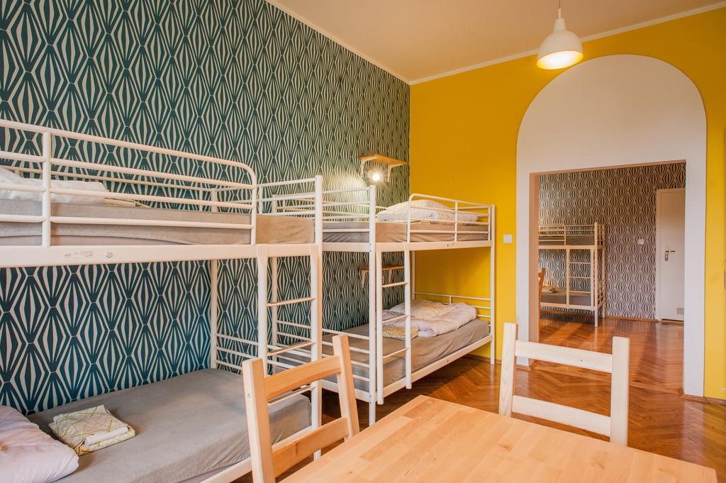 Room for 8 People with Private Bathroom,690524001:JPEG
