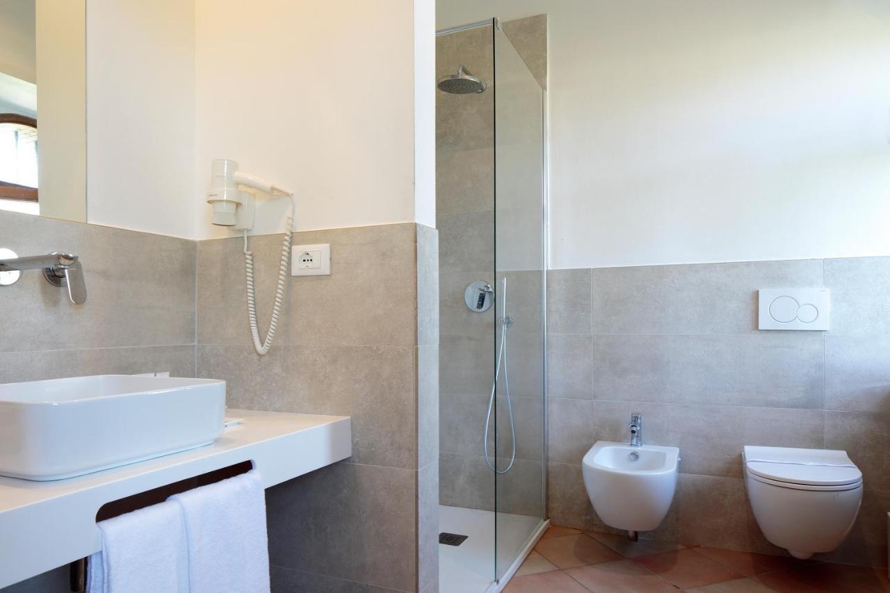 Two-Bedroom Apartment,1128444963:JPEG