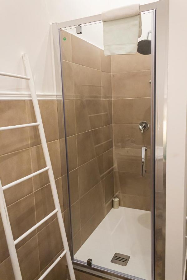 Deluxe Double or Twin Room with Spa Bath,1593873036:JPEG