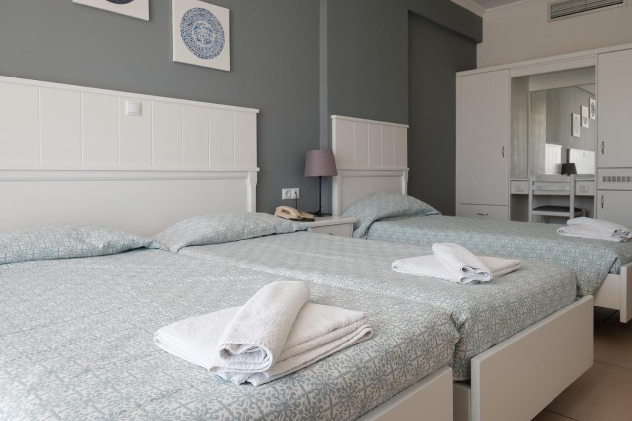 Triple Room Terrace