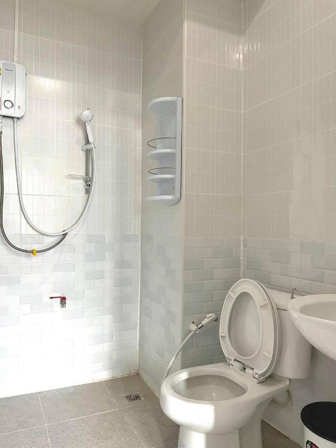Large Single Room