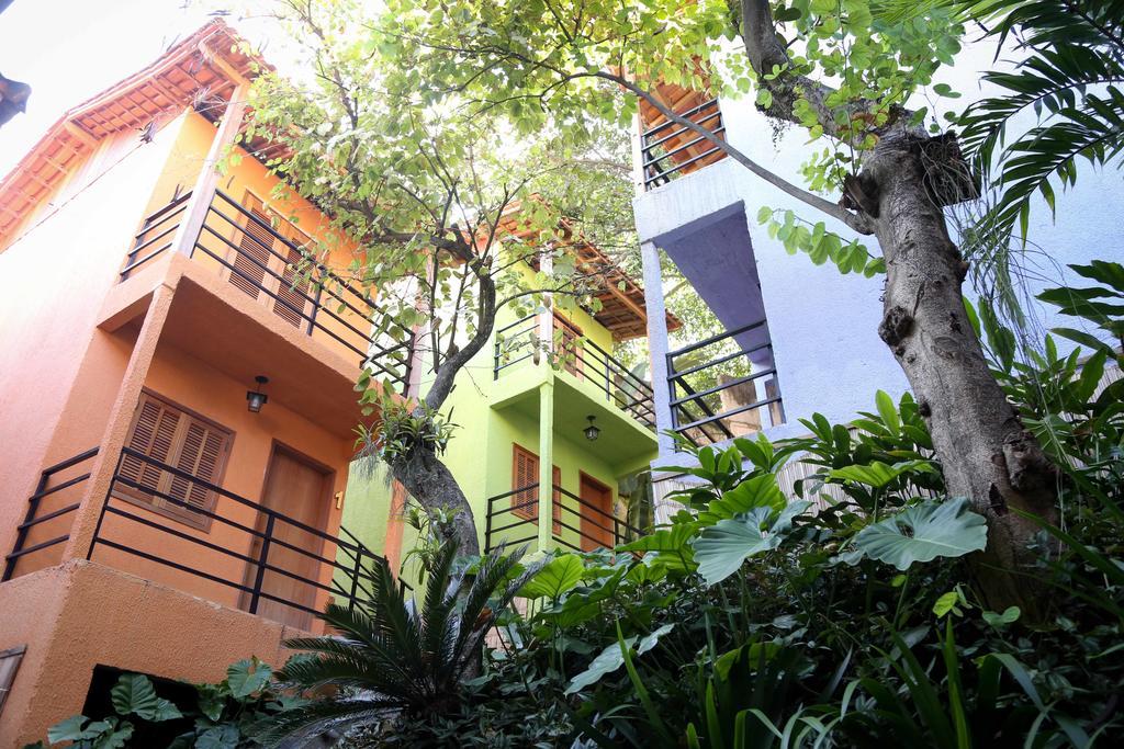 Quarto Triplo com Casa de Banho Privativa