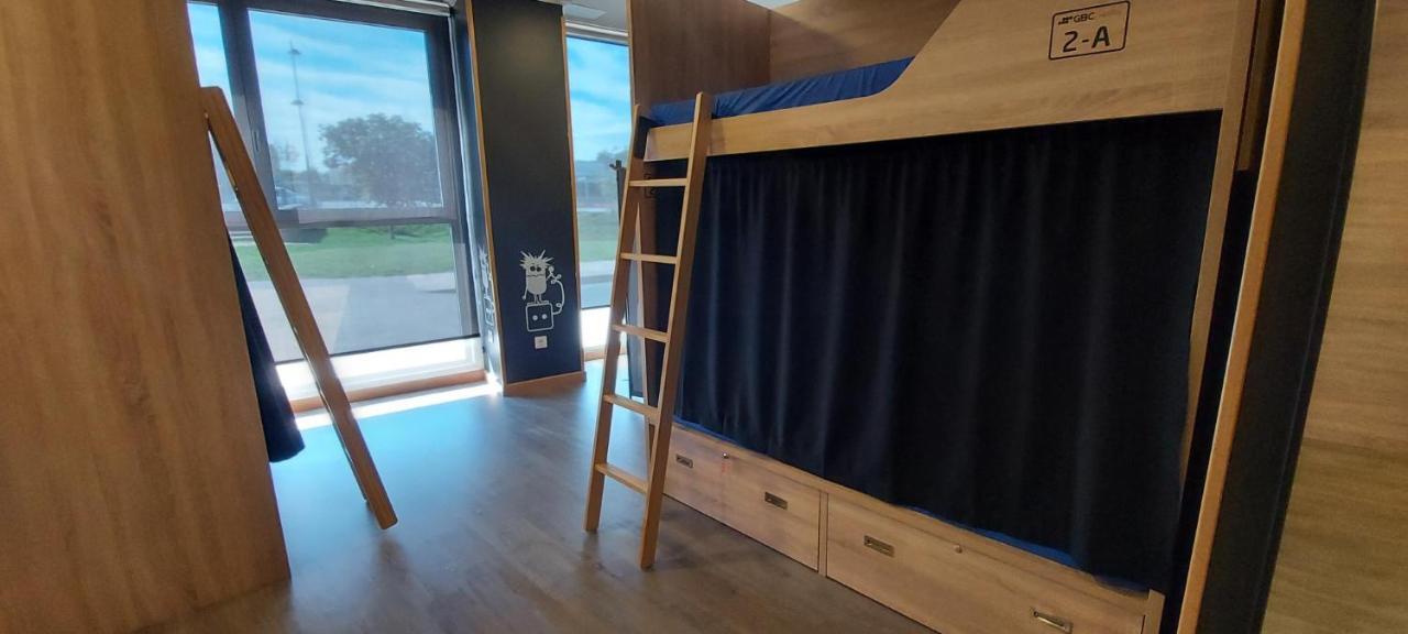 Bunk Bed Mixed Dormitory Room