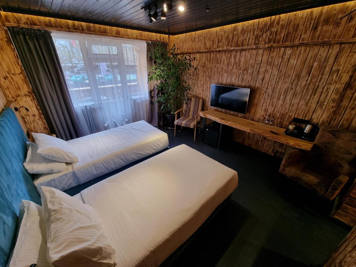 Chambre Double ou Lits Jumeaux avec Balcon