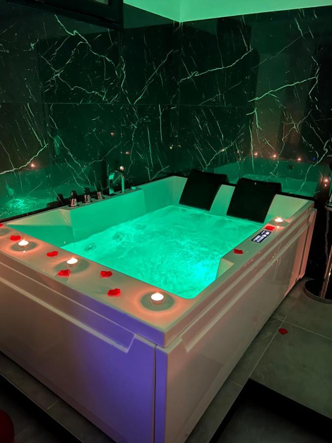 King Room with Spa Bath,1166809749:JPEG