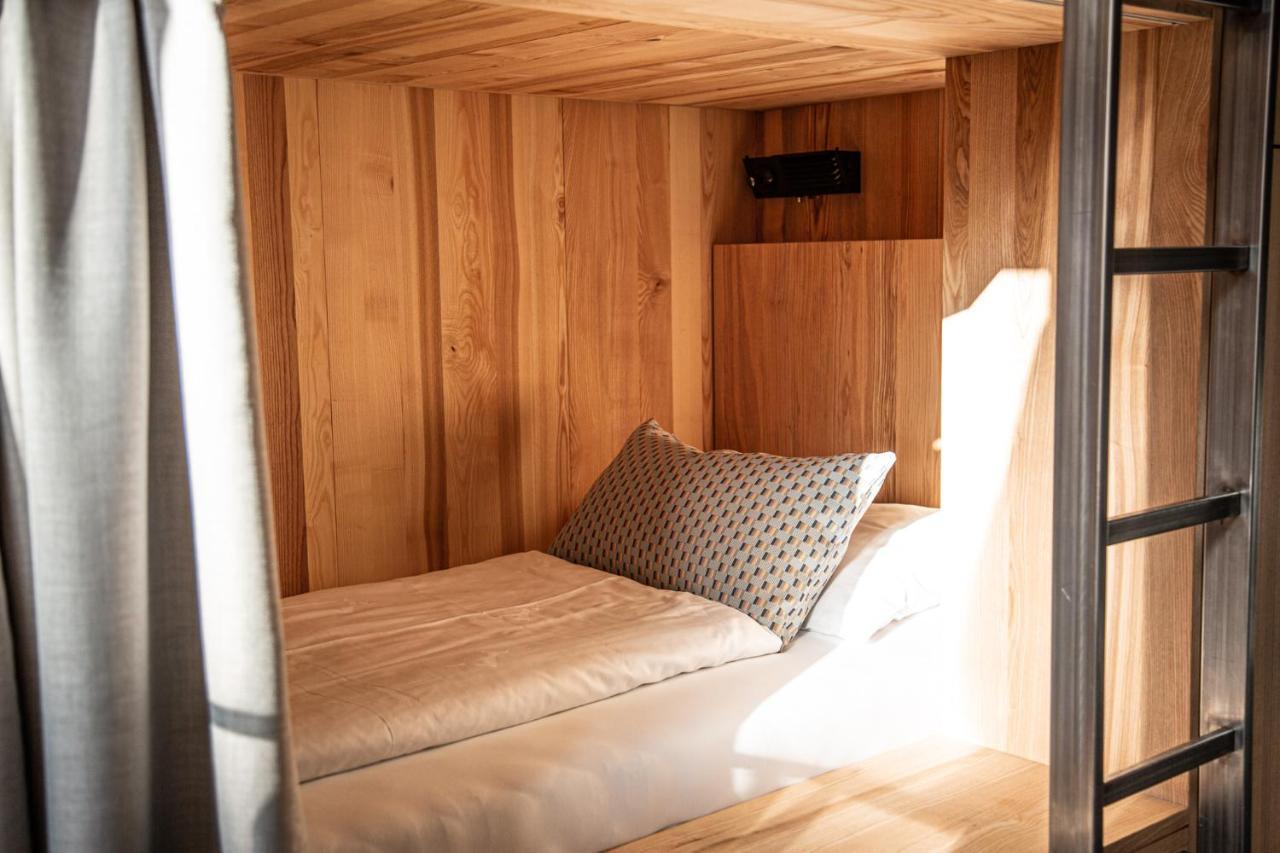Kleines Zweibettzimmer