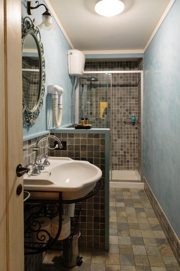 Camera Matrimoniale con Bagno Privato