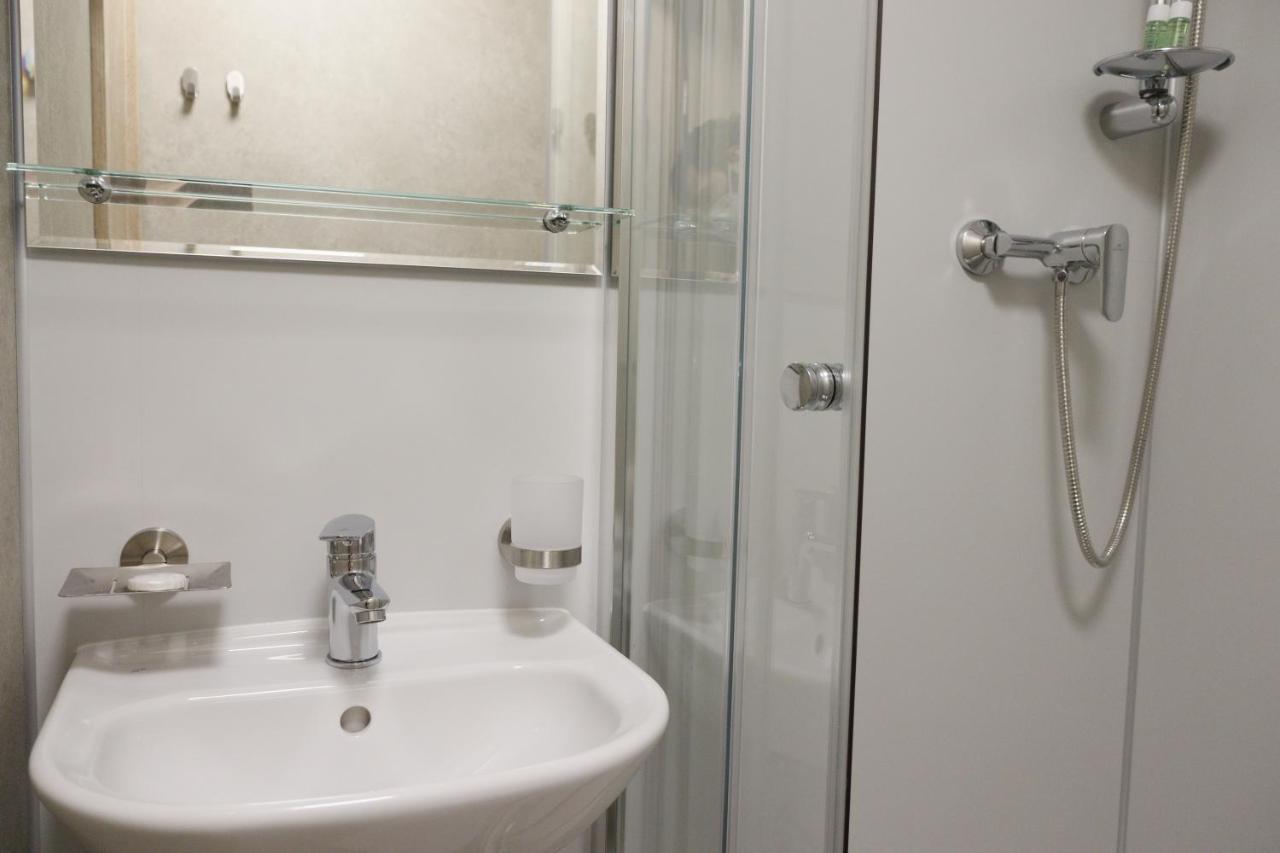 Comfort Triple Room with Shower,1187636176:JPEG