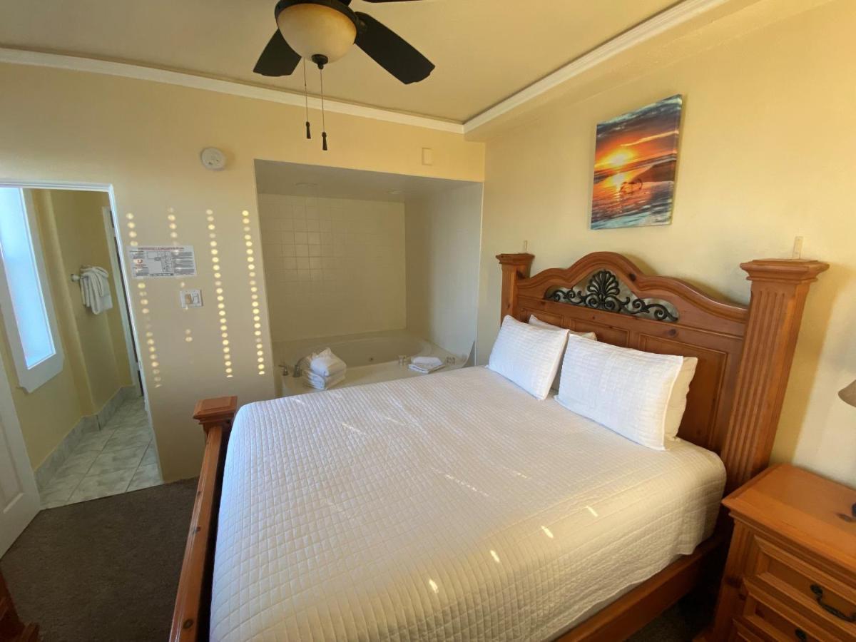 Suite with Spa Bath