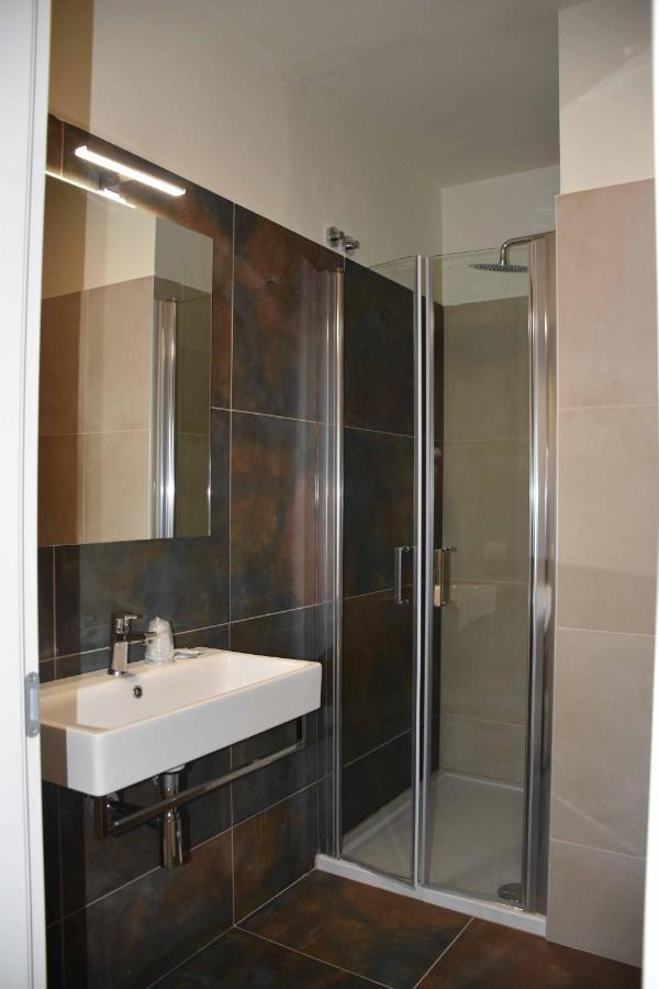 Small Single Room