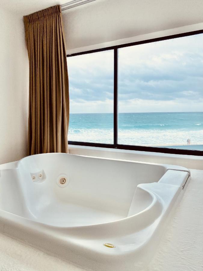 Suite mit Meerblick, Whirlpool und Terrasse