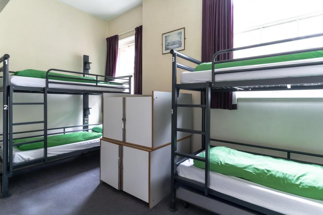 Bunk Bed in Female Dormitory Room,1194503311:JPEG