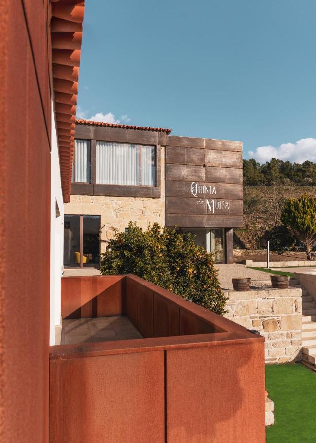 Villa com 2 Quartos