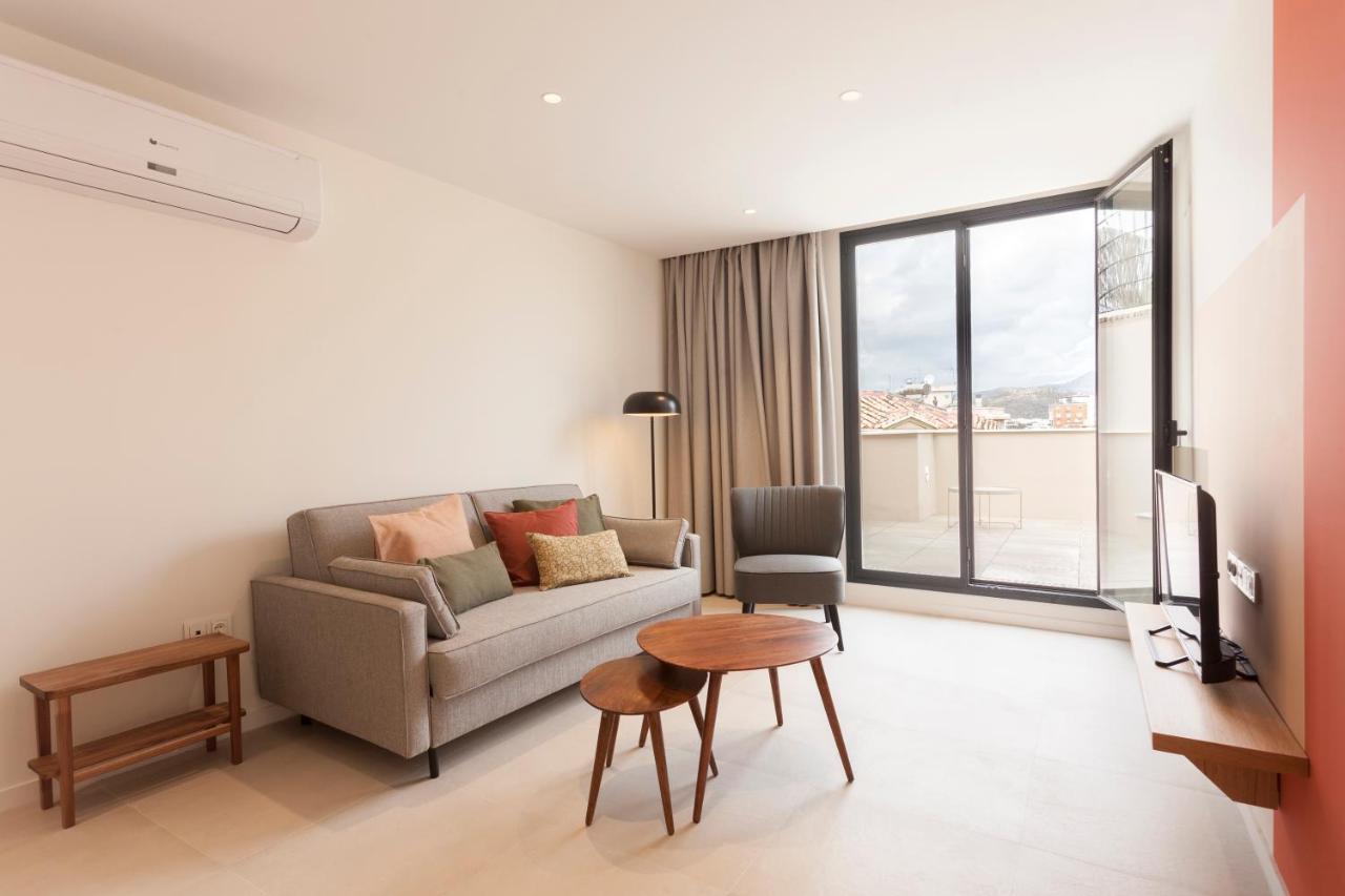 One-Bedroom Penthouse with Terrace,1205522857:JPEG