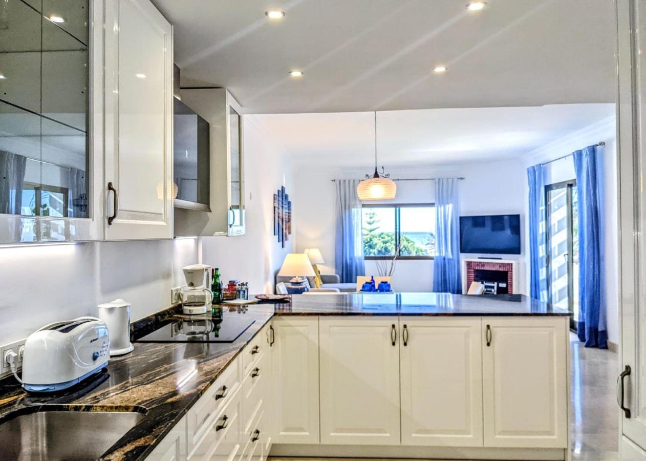 Superior One-Bedroom Apartment