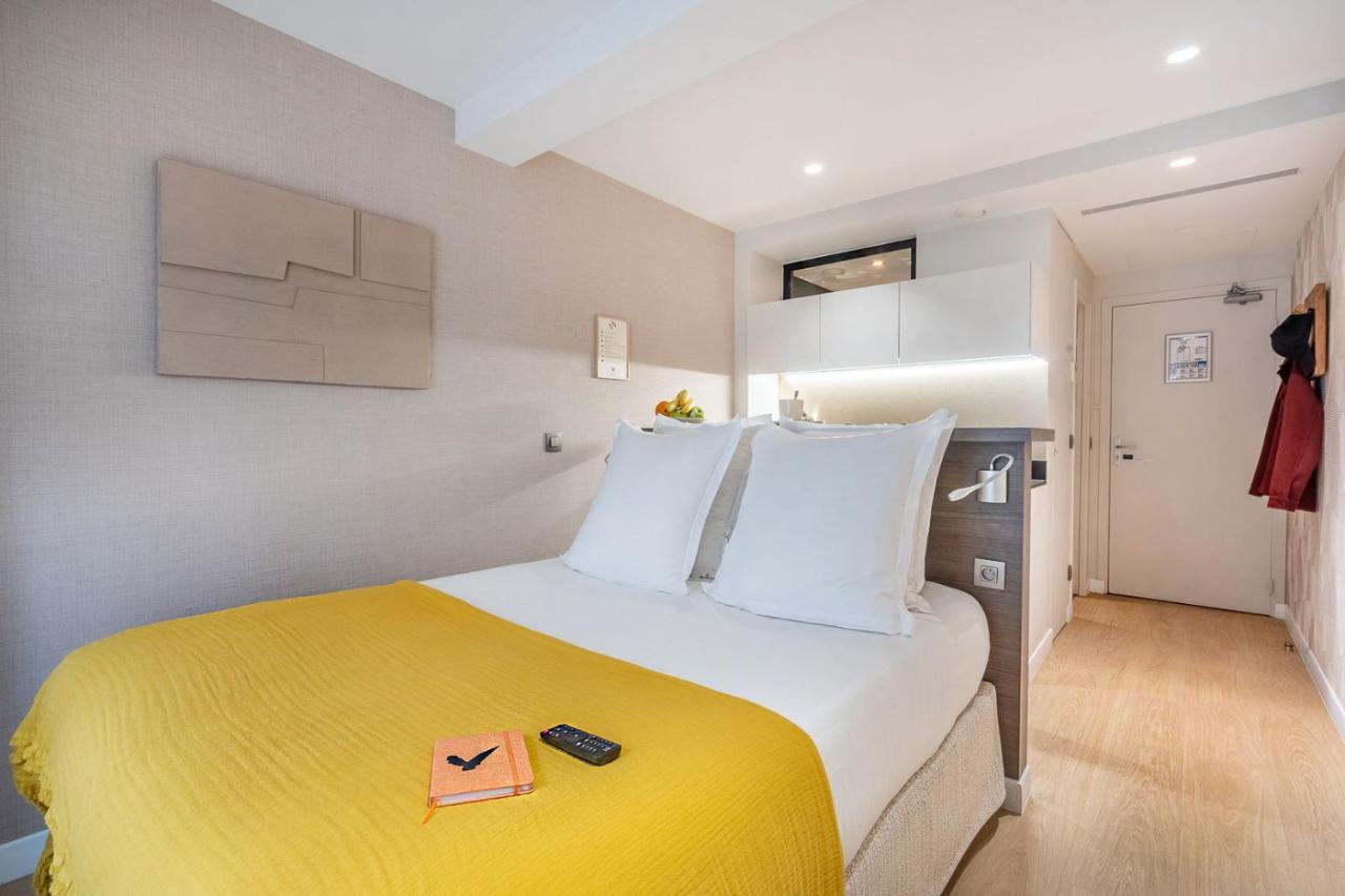 Estudio Clásico con vistas a la ciudad - 17 m²