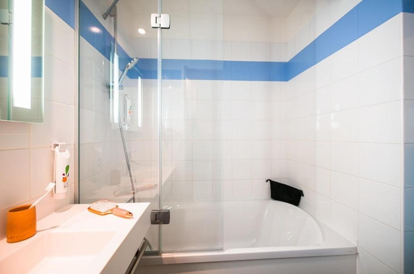 Standard Twin Room,1545537010:JPEG