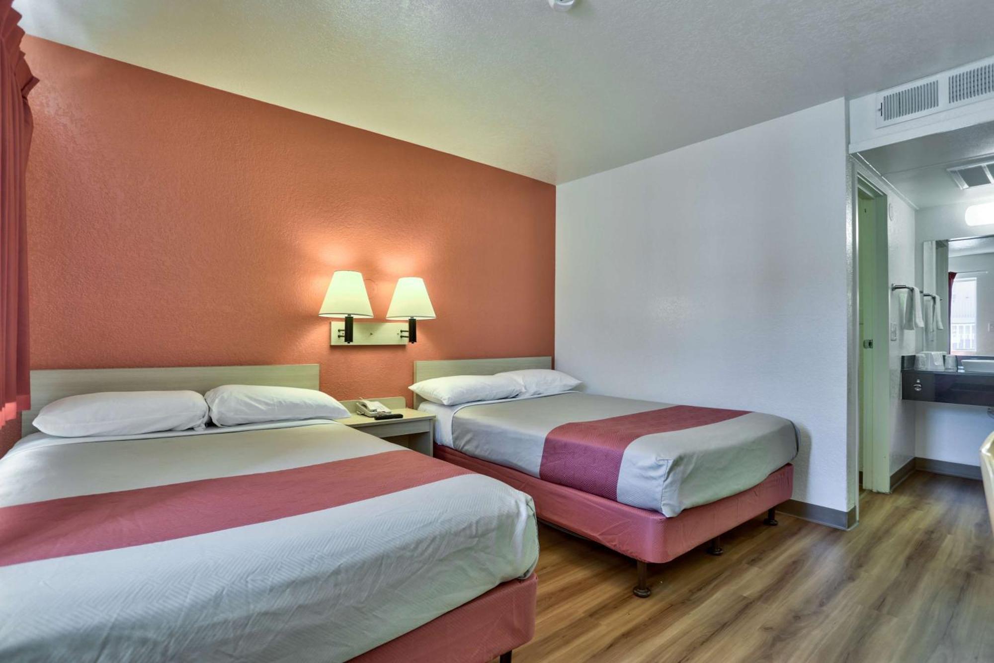 Quadruple Room - Disability Access,1210419469:JPEG