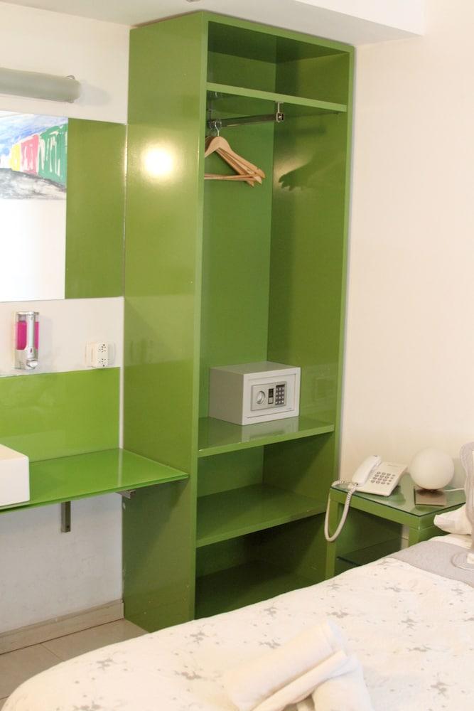 Quarto Twin