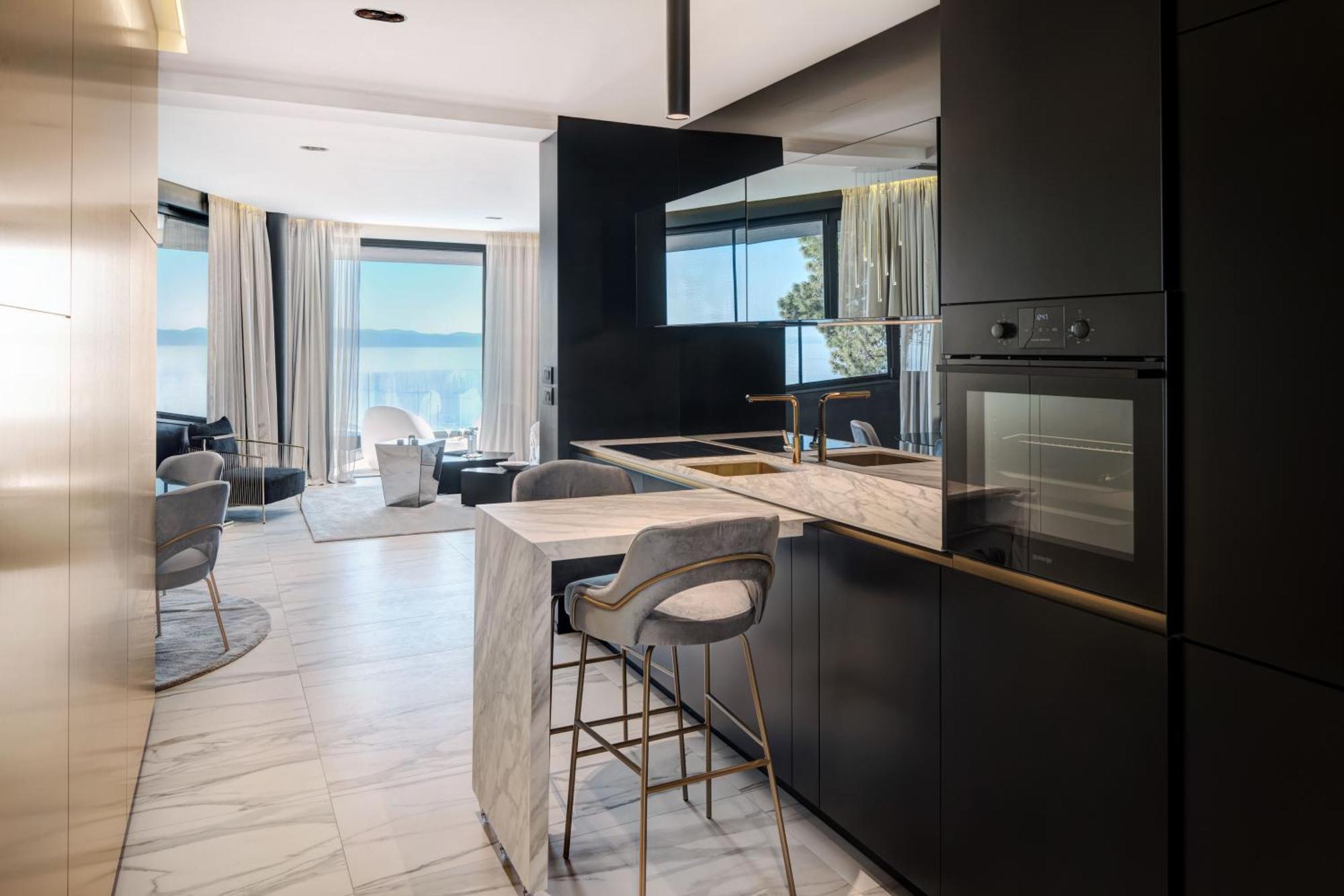 Deluxe Suite Sea View