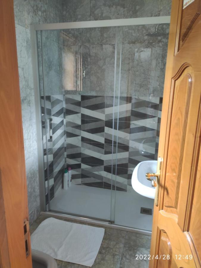 Habitación Doble con baño compartido - 1 o 2 camas