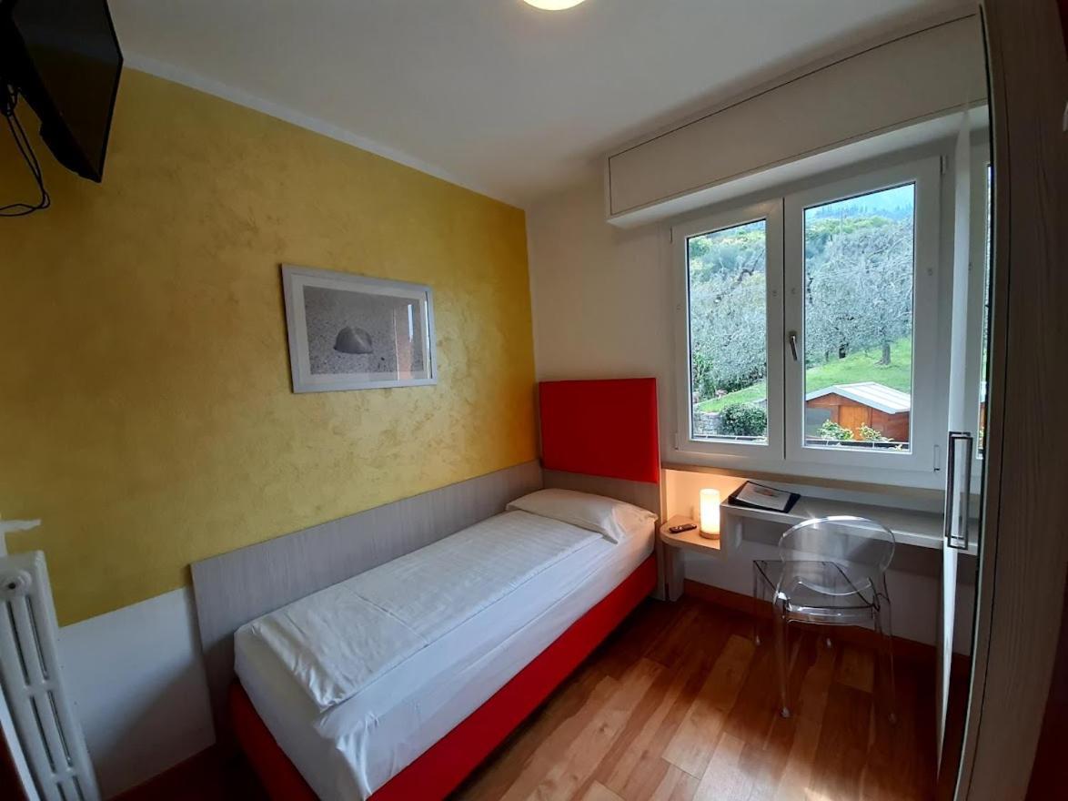 Standard Single Room with Mountain View,1366404818:JPEG