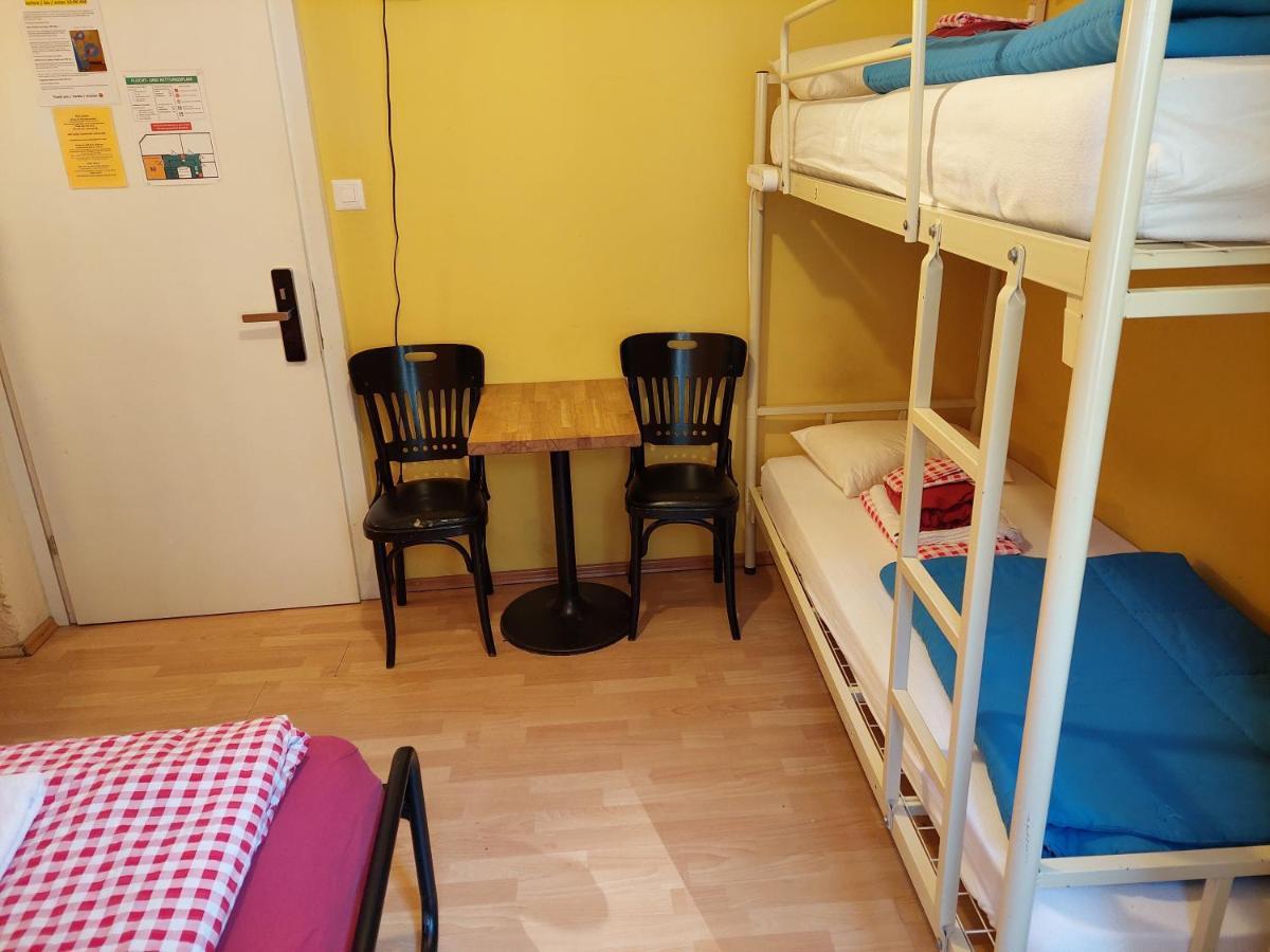 Bed Male Dormitory Room
