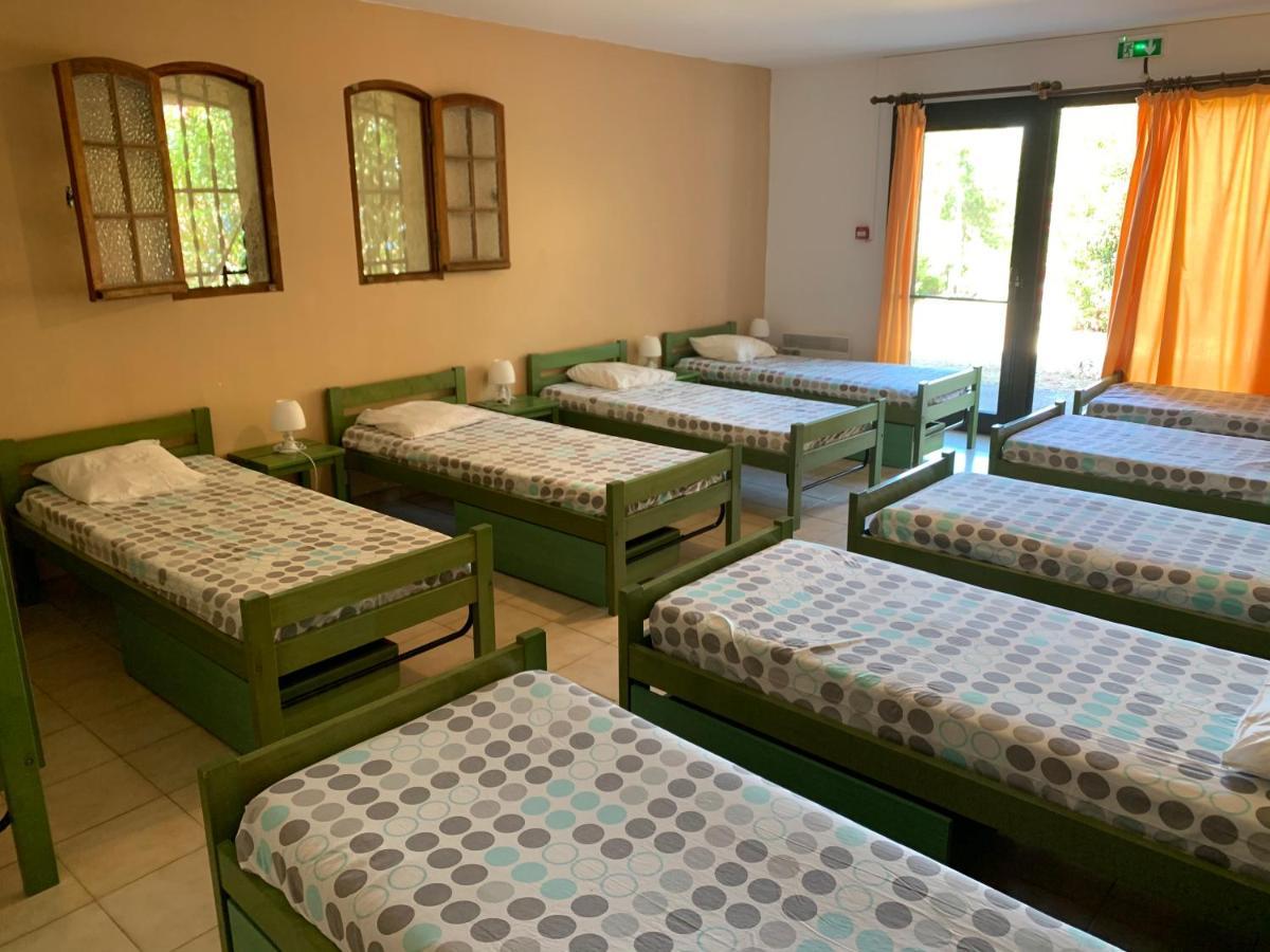 Single Bed in 10-Bed Dormitory Room