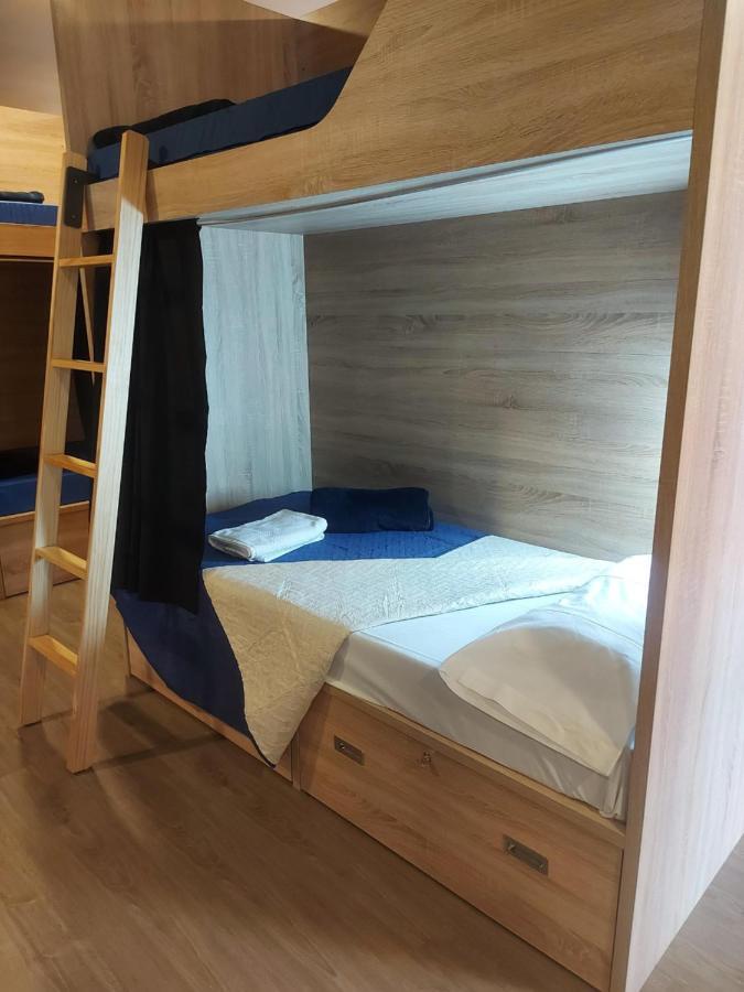 Bunk Bed Mixed Dormitory Room