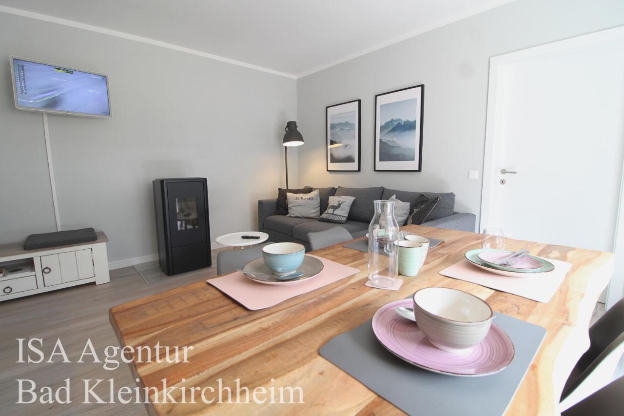 Deluxe Apartment,1245743050:JPEG