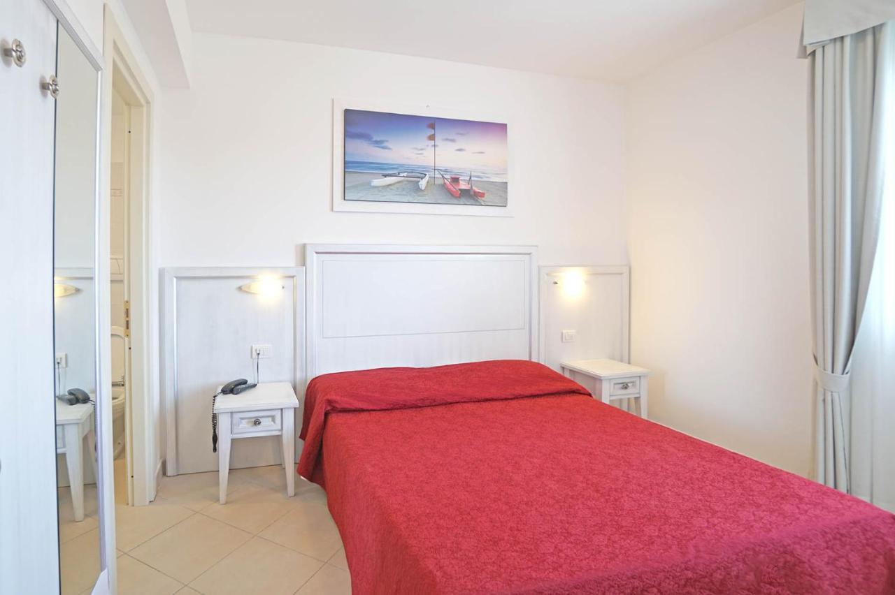 Large Single Room
