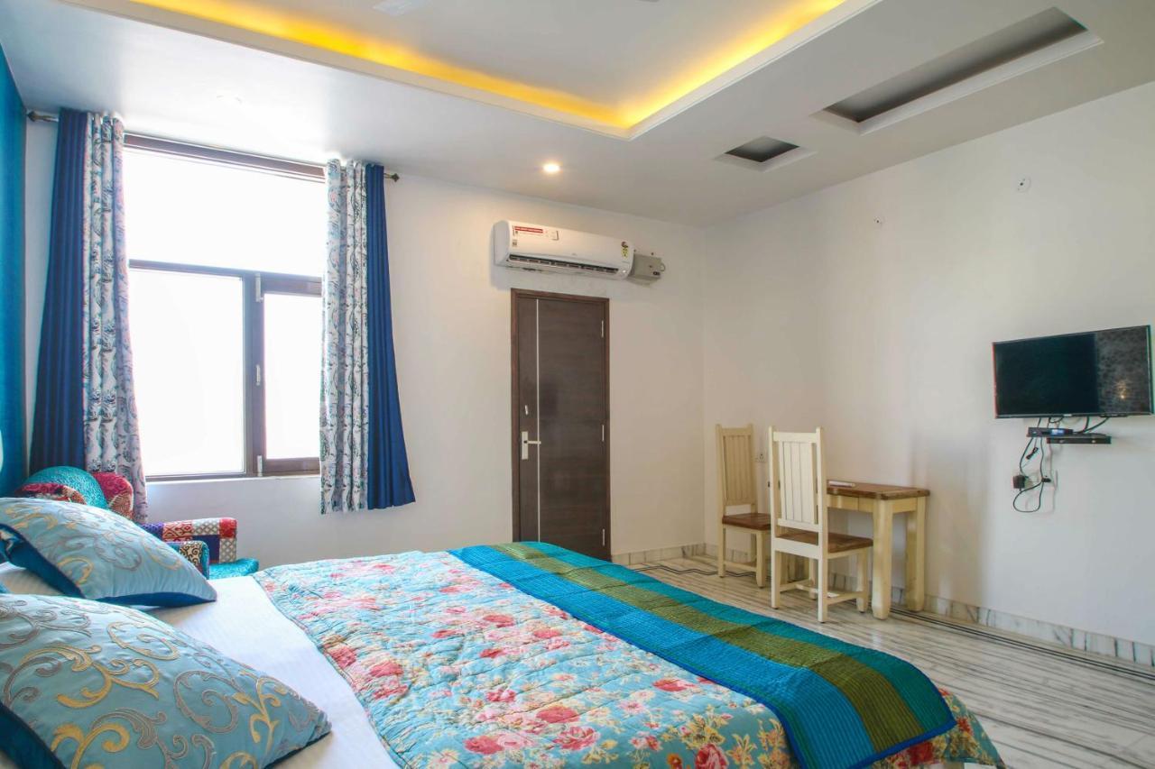 Super Deluxe Double Room