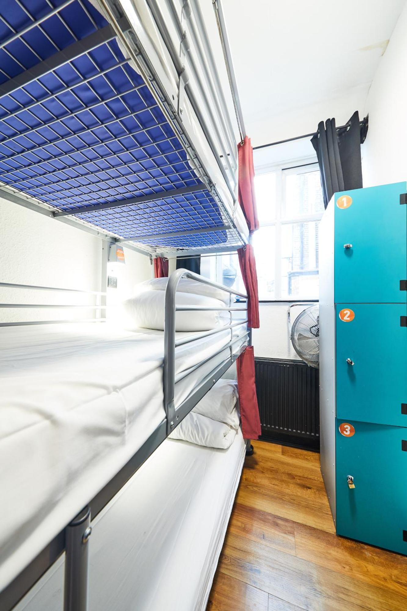 Bed in 12-Bed Mixed Dormitory Room with Shared Bathroom,1498861018:JPEG