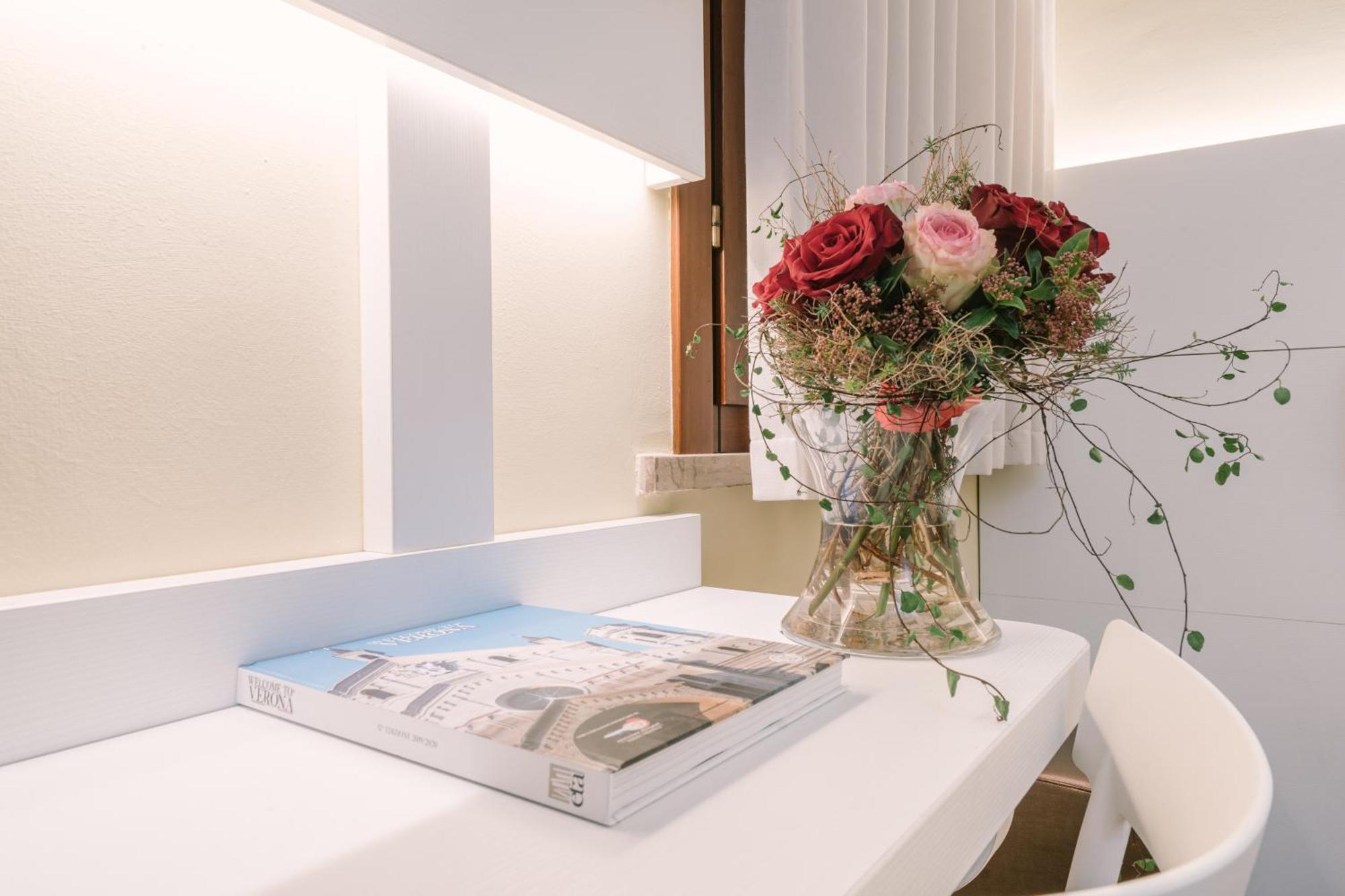 Single Room with French Bed